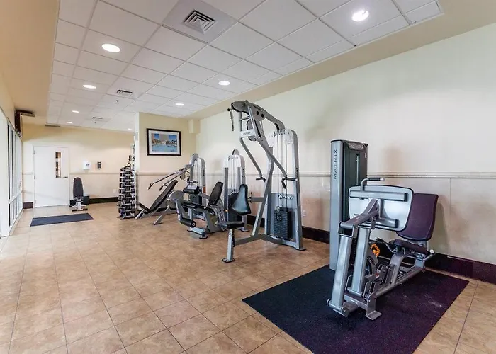 12th Floor 2 Bedroom At Crystal Tower, 2 Outdoor Pools And Lazy River, Heated Indoor Pool, Direct Access * Gulf Shores