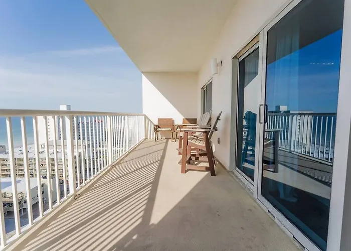 12th Floor 2 Bedroom At Crystal Tower, 2 Outdoor Pools And Lazy River, Heated Indoor Pool, Direct Access Apartment *