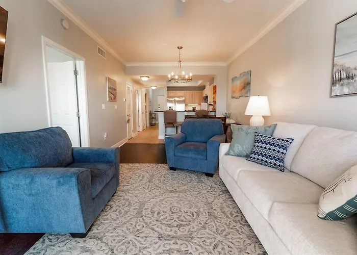 12th Floor 2 Bedroom At Crystal Tower, 2 Outdoor Pools And Lazy River, Heated Indoor Pool, Direct Access *